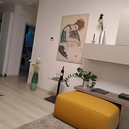 Apartment Disztingvalt Apartman, Free Garage Debrecen