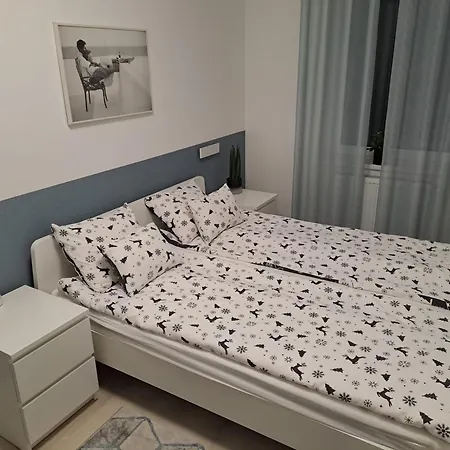 Disztingvalt Apartman, Free Garage * デブレツェン