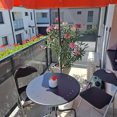 Appartement Disztingvalt Apartman, Free Garage *