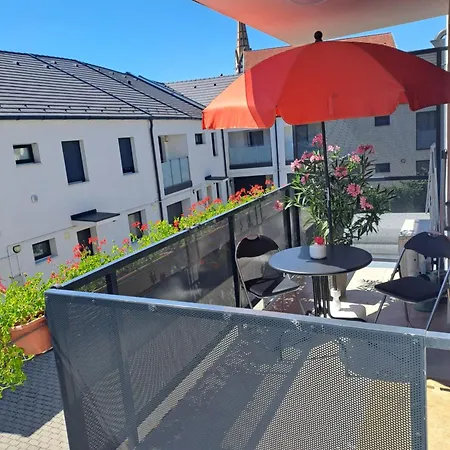 Appartement Disztingvalt Apartman, Free Garage